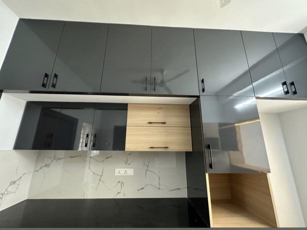 Modular kitchen, finished cabinetry